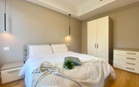 Casaviva - Apartment In The Historic Center - Land